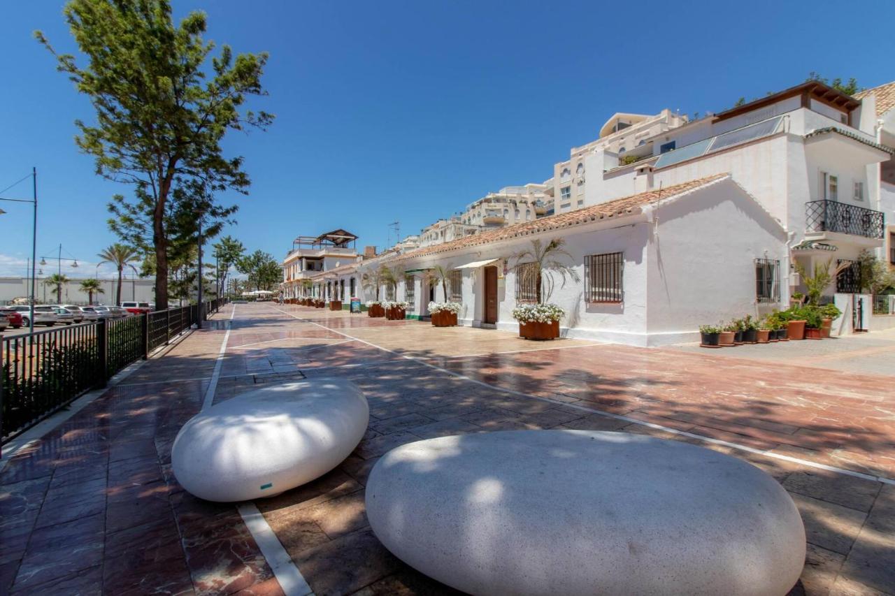 Room In Guest Room - Private Room In The Fishing Port Of Marbella Luaran gambar